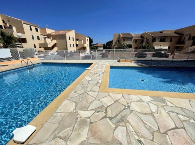 Studio Avec Terrasse Et Piscine Bandol Extérieur photo